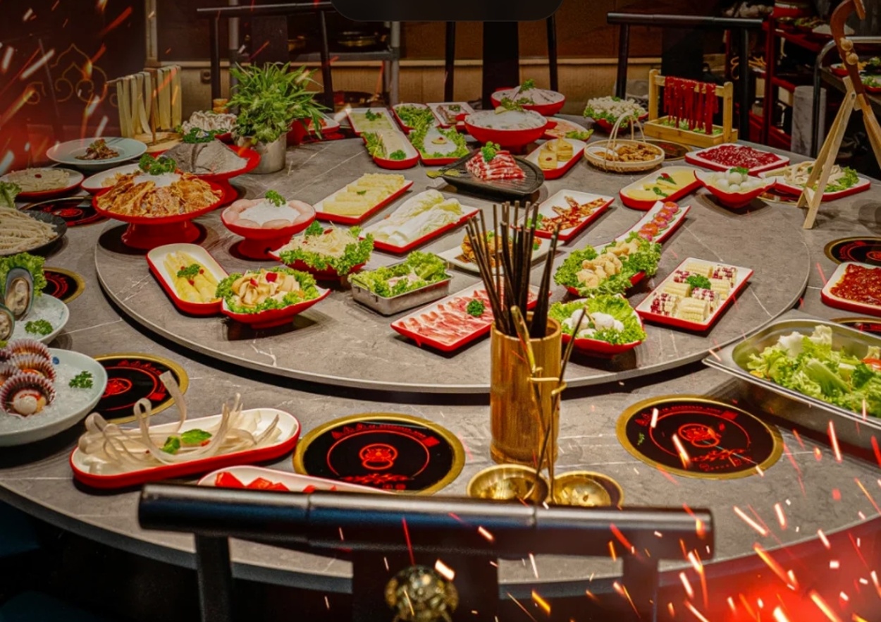 Králodvorská a autentická Čína: poznejte hotpot v IN TOWN